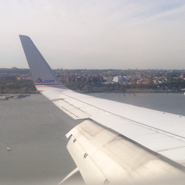 Landing #americanairlines #laguardia #nyc #prunder #princeroyce #puertoricounder